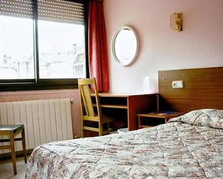 Font Andorra Hostel La Massana 2*,